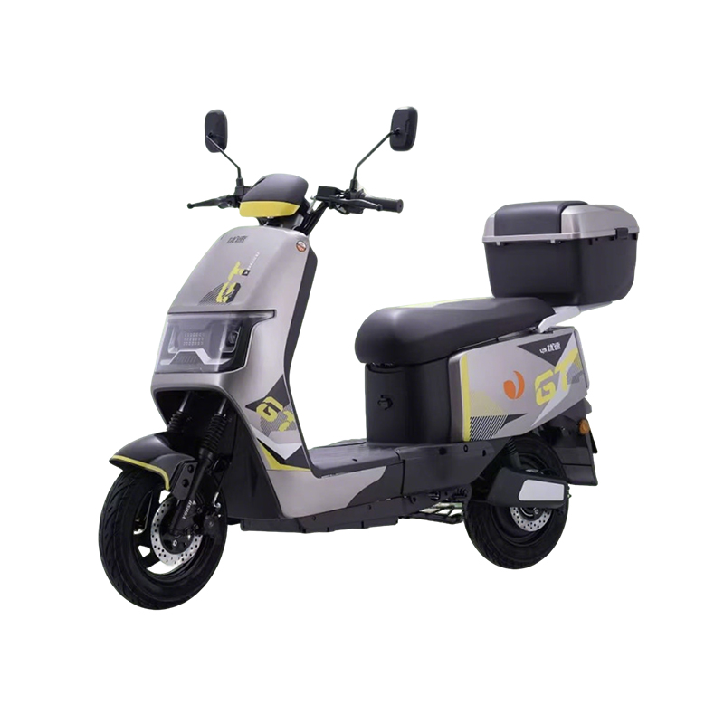 Hvordan fungerer den Versatile Motorcycles affjedringssystem på både byveje og terræn i terræn sammenlignet med dedikerede dual-sport motorcykler?